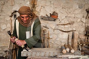 ancient-carpenter-19515233